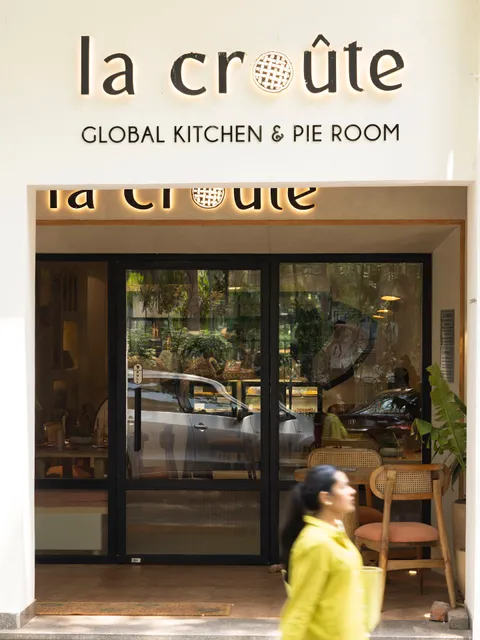 La Croûte - Global Cuisine Restaurant & Pie Room