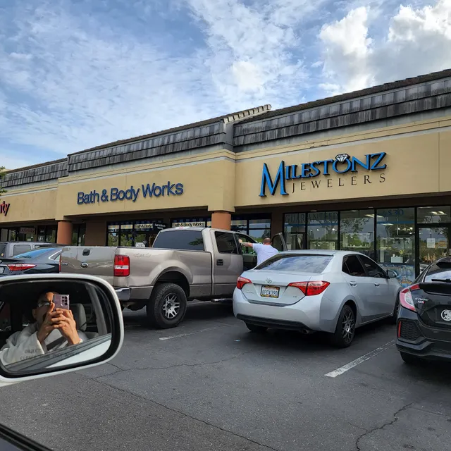Milestonz Jewelers
