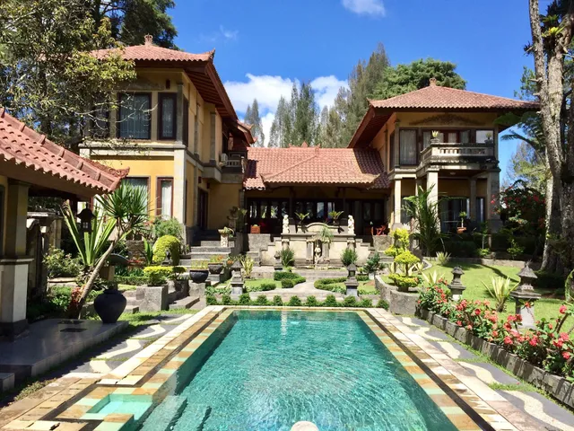 Villa Bali Dolat Indah Berastagi