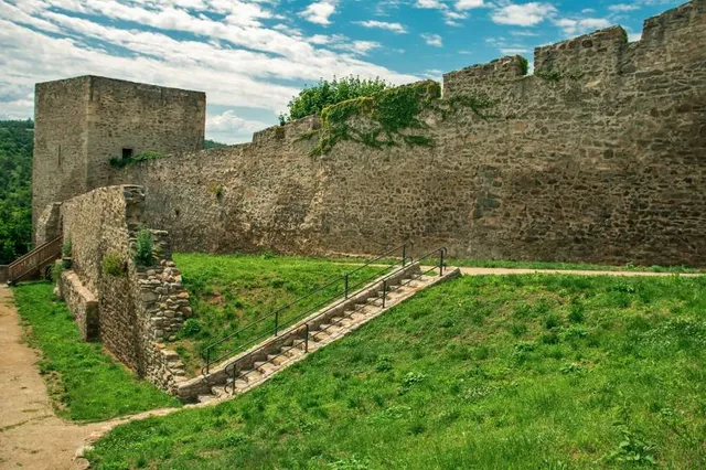 Městské hradební opevnění