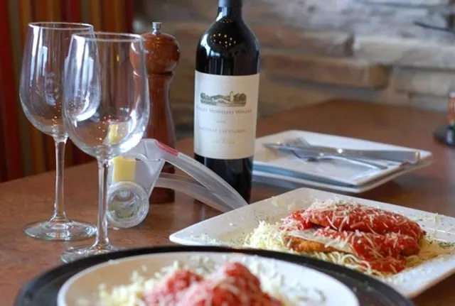 Vintner's Cellar Winery of Yorktown