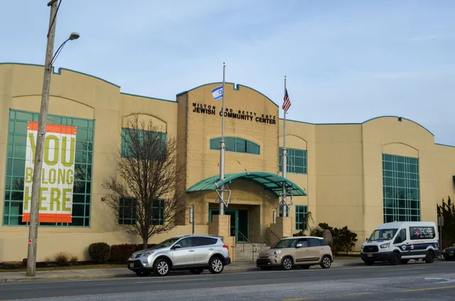 Marjorie & Lewis Katz JCC