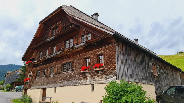 photo-1