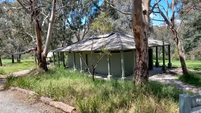 Bellbird Picnic Area Public Toilet