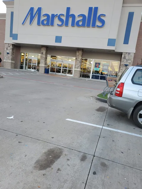 Marshalls & HomeGoods