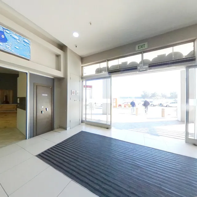 Somerset Square Shopping Centre