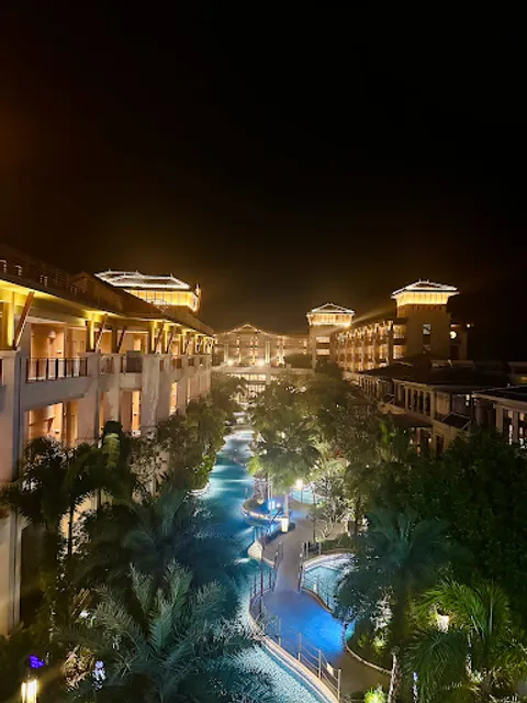 Forest Sea Hot Spring Resort Hotel