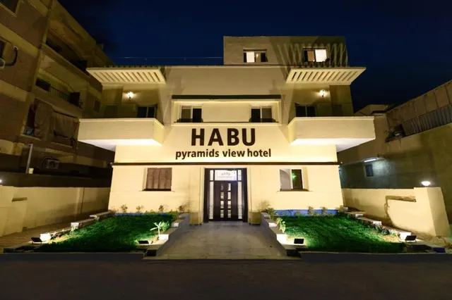 Habu Pyramids View Hotel