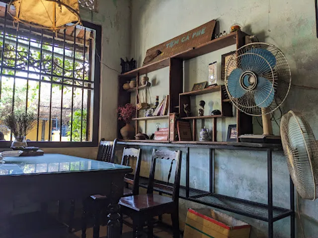 Cafe Phai Phố