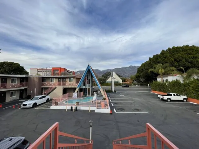 La Casa Inn Pasadena