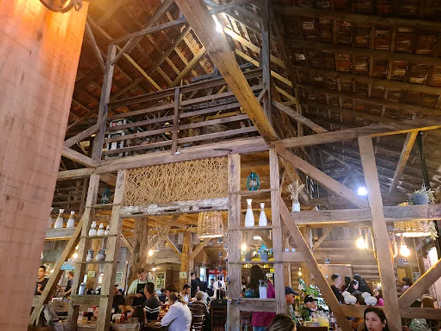 Celeiro - Peixes e Companhia