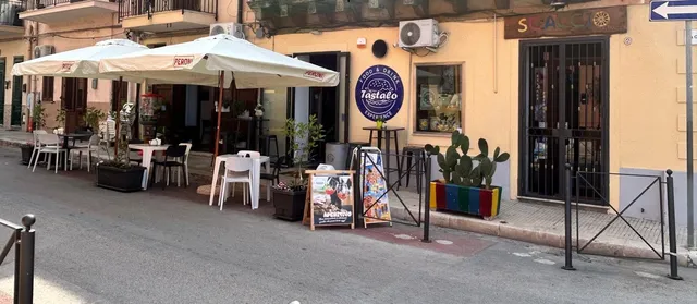 Tastalo-Food & Drink Experience