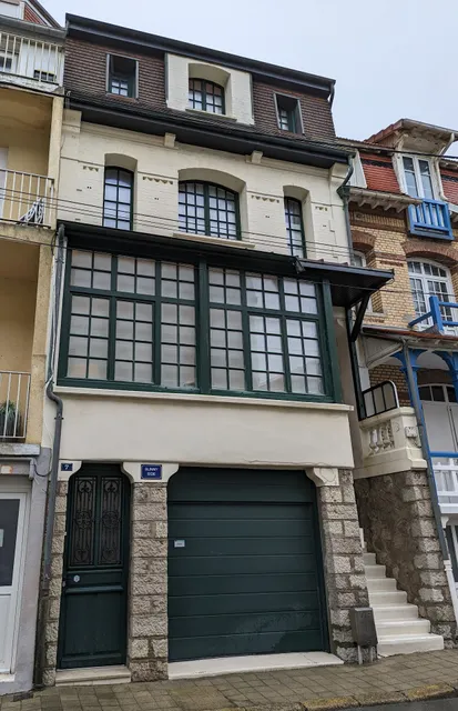 Villa Sunny Side 5 chambres maison à 300m de la mer