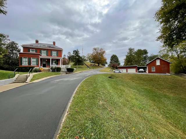 Andrew Johnson National Cemetery