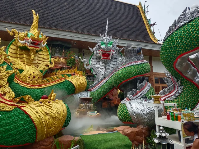Wat Lumphuk Udom Phanaram