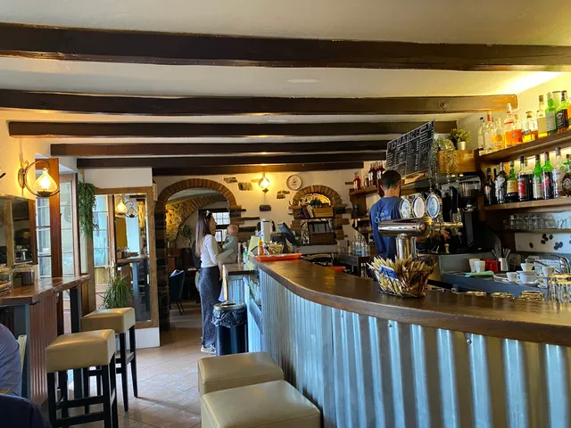 Risto Bar Company Vecchia Maiolica