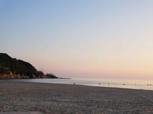 Hokudanmurotsu Beach