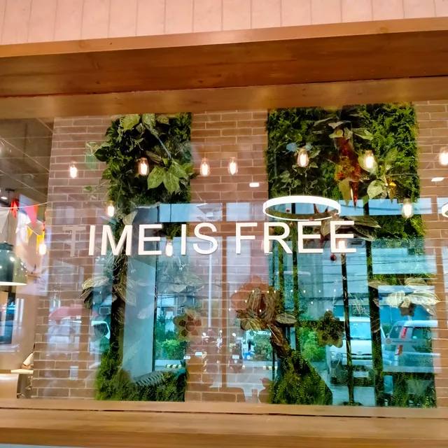 McDonald's Un Del Pilar