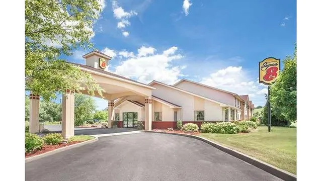 Super 8 by Wyndham Cobleskill NY