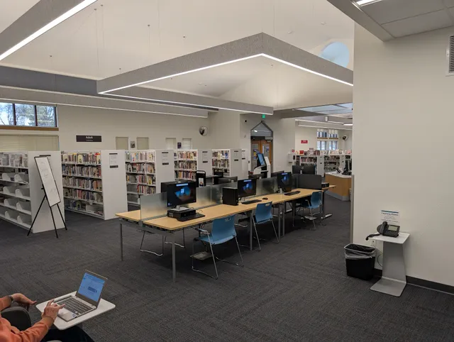 Denver Public Library: Pauline Robinson Branch Library