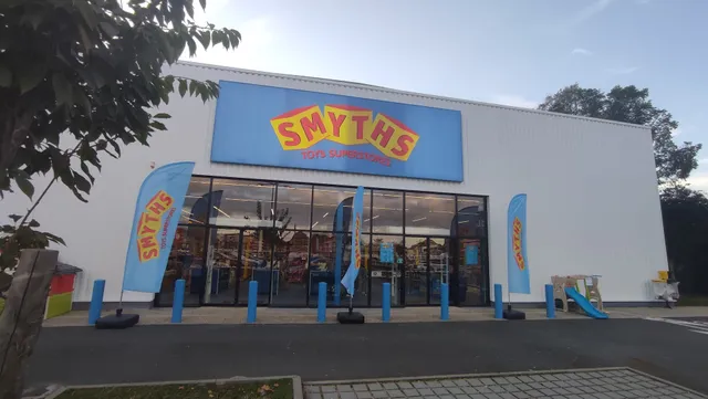 Smyths Toys Tours