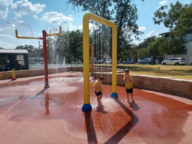 Bailey Splash Pad