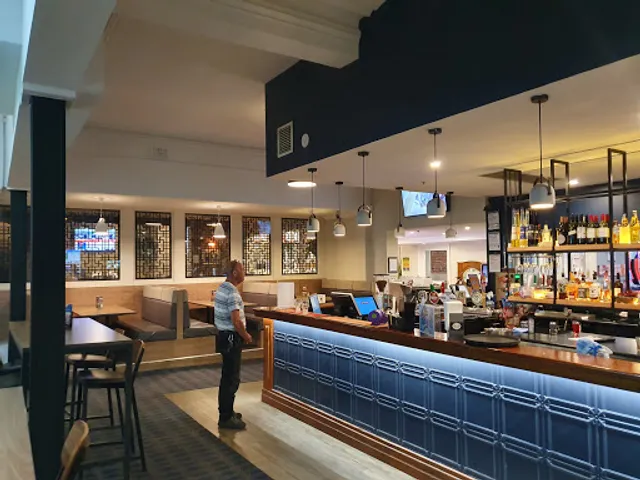 Albion Hotel Dandenong