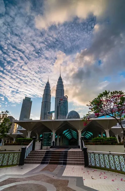 Asy-Syakirin Masjid KLCC