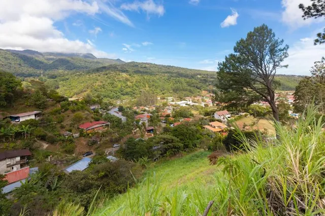 Volcanic Hills Estate Winery