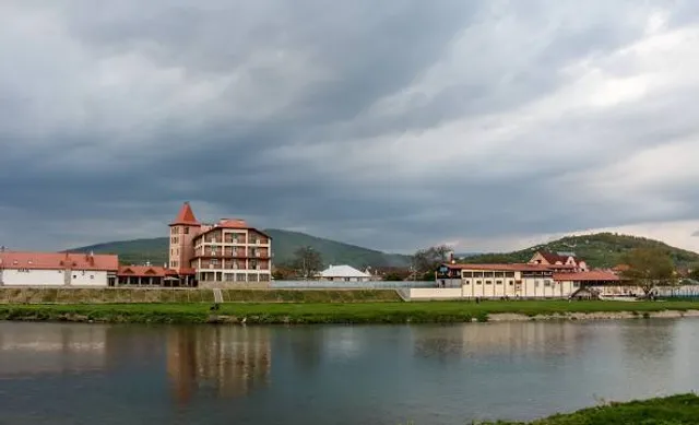 Park Peremohy (Victory Park)