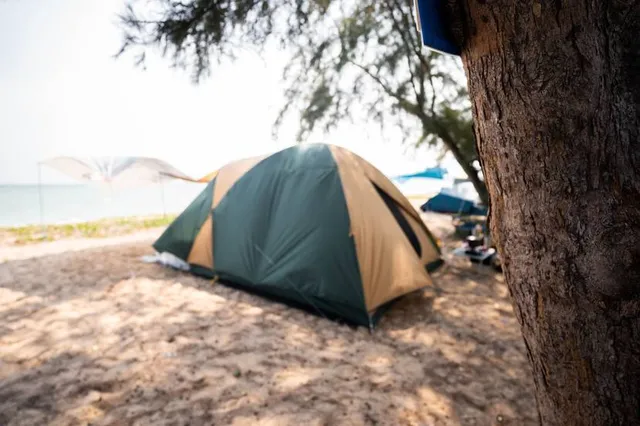 Hat Napa Tharaphirom