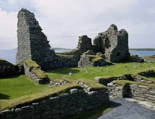 Jarlshof Prehistoric and Norse Settlement
