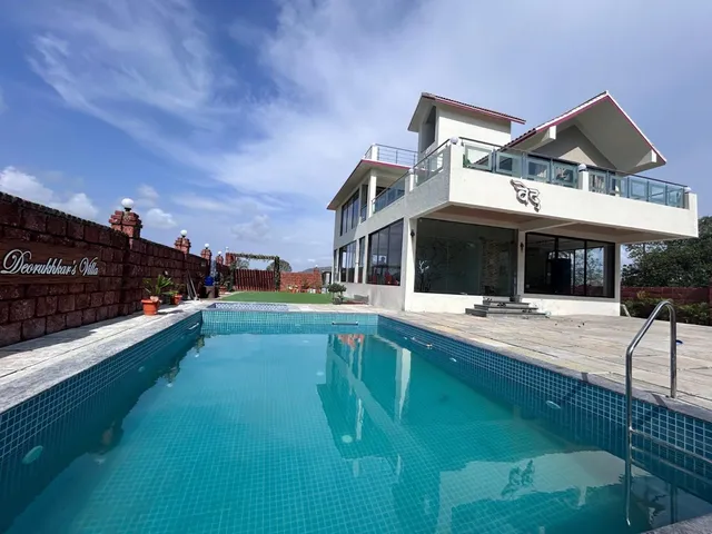 DEORUKHKAR’S VILLA