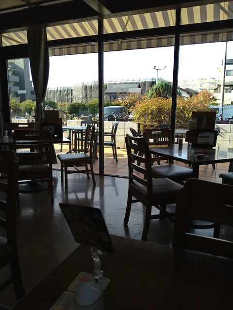 ジョナサン 稲田堤店