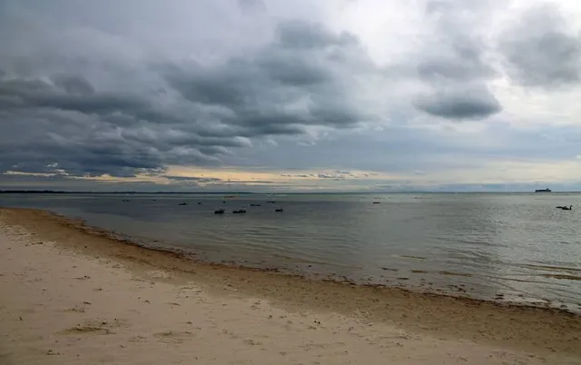 Sorrento Front Beach