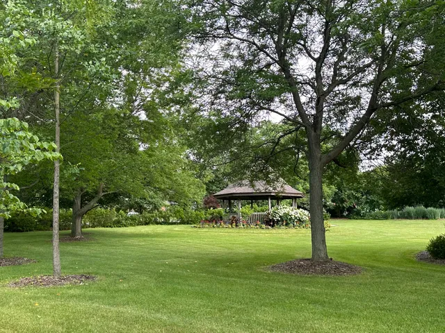 Foundation Meadows Park