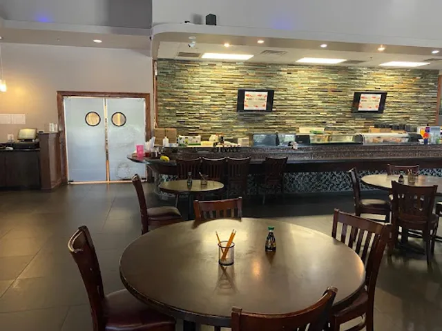 Tsukiro Japanese Restaurant