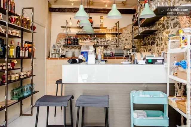 Casa Vela | Wine Bar, Bistrot, B&B a Chianalea di Scilla