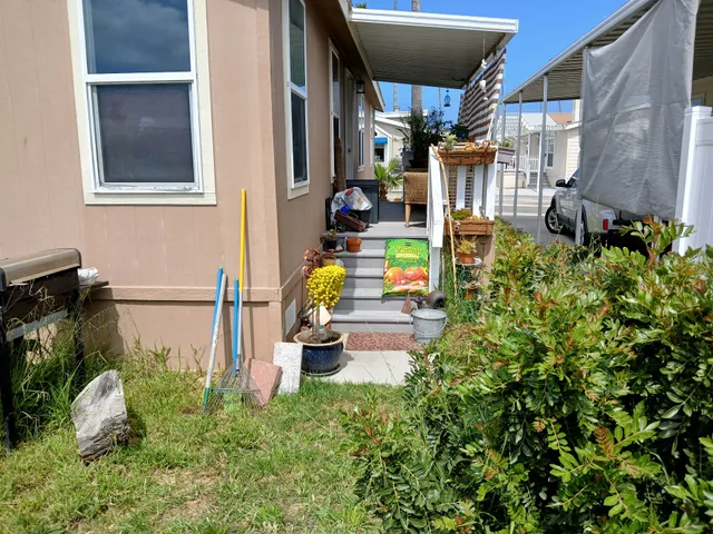 Hollywood Beach Seaside Mobile Home Park