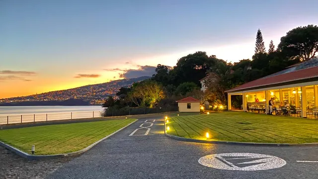 Albatroz Beach & Yacht Club