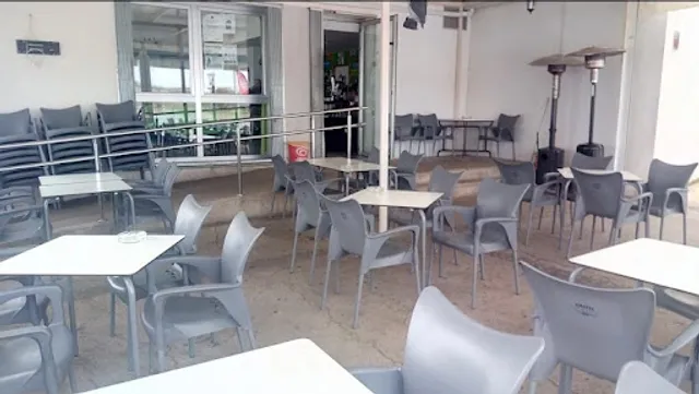 Restaurante - Bar - Terraza "EL Velero"