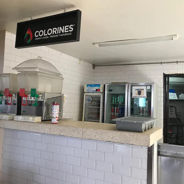 El Farolito Prolongación Bosques