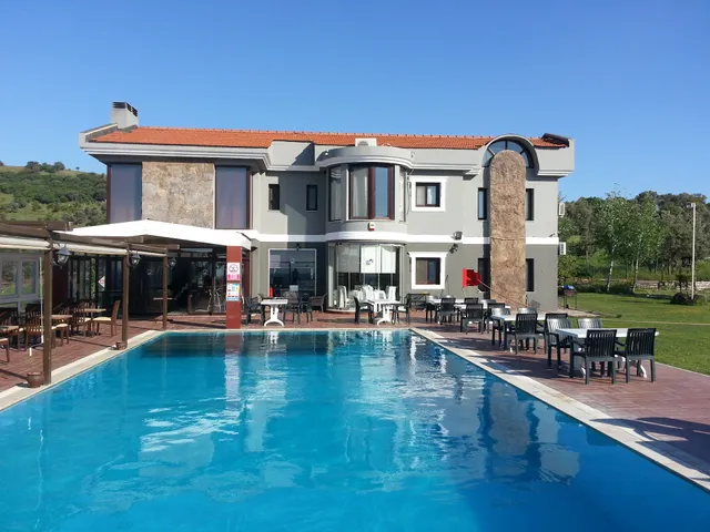 Monachus Boutique Hotel