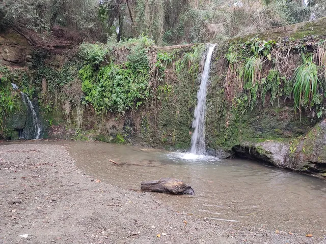 Salto de agua de Molins de Rei