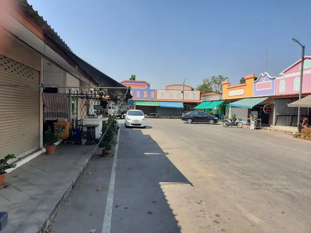 Chao Phraya Land Market