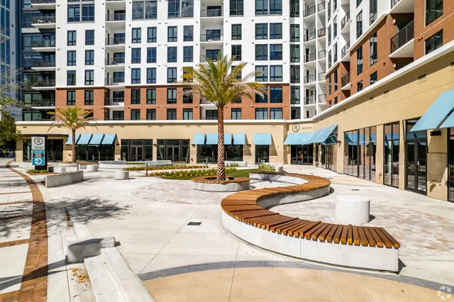 Radius Orlando Apartments
