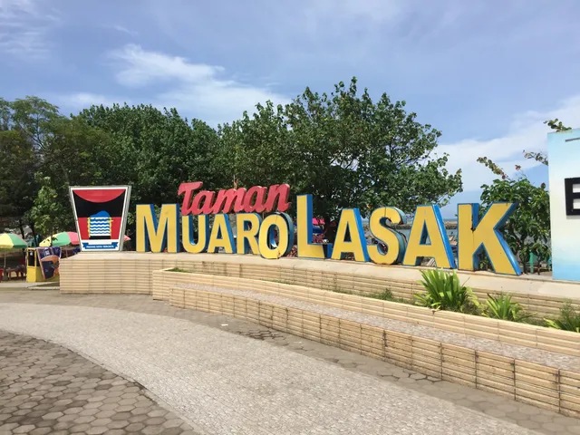 Taman Muaro Lasak
