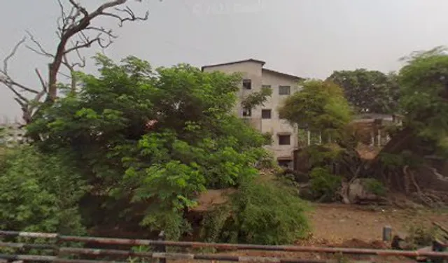 Ganesh Vadapav Center