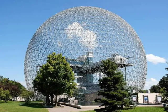 The Biosphere, Environment Museum