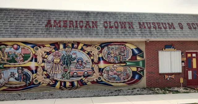 American Clown Museum & School
